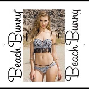 NWT- Beach Bunny Crossroads Bikini Set